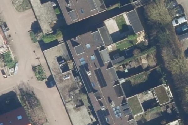 Luchtfoto van Achter de Kerken 49