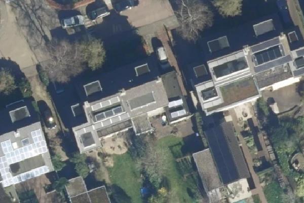 Luchtfoto van Sandbergstraat 8